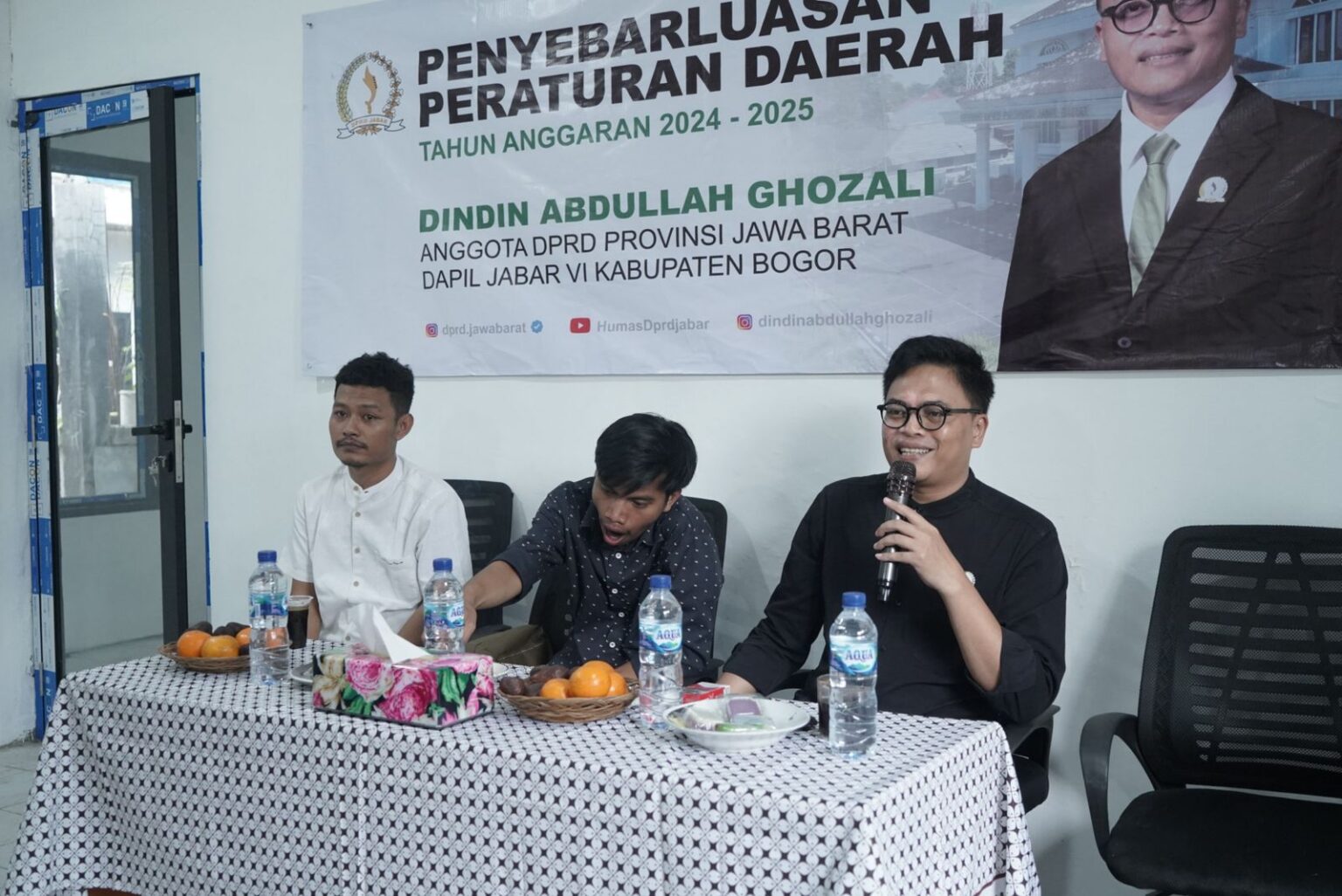 Dindin Abdullah Ghozali Sosialisasi Perda Pengembangan Ekonomi Kreatif di Kecamatan Sukaraja