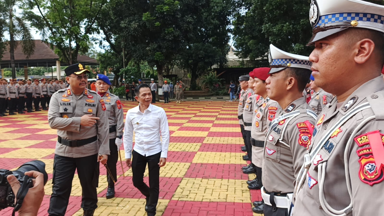 Bupati Purwakarta Hadiri Apel Pengamanan Idul Fitri 1446 H