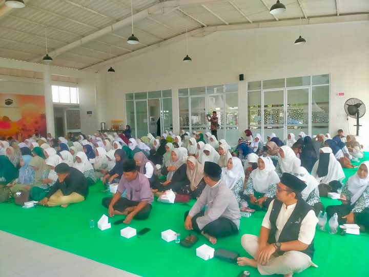 Pererat Ukhuwah, Badko TKQ-TQA Karawang Gelar Halal Bihalal Guru dan Kepala Sekolah Se-Kabupaten