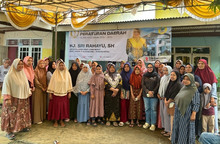 Pasca Idul Fitri, Hj. Sri Rahayu.SH Gelar Halal Bil Halal Dan Gelar Sosialisasi Perda Jawa Barat Di Desa Sukamakmur
