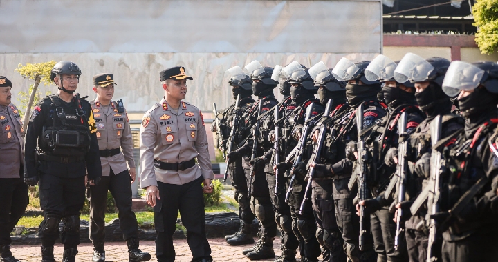 Polres Karawang Gelar Apel Kesiapan Pam Peringatan May Day 2025