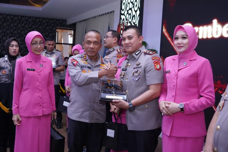 Pisah Sambut Pejabat Polres Digelar di Polda Jabar
