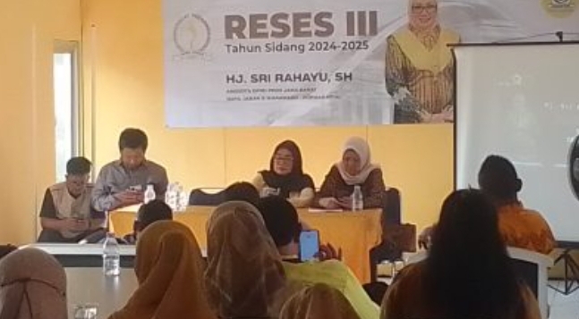 Reses III Tahun 2024–2025, Hj. Sri Rahayu Serap Aspirasi Kader Partai Golkar Purwakarta Terkait Usulan Jalan