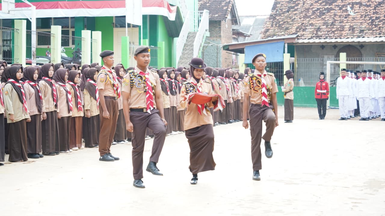 SMP–SMK Minhajut Thalibin, Kukuhkan Paskibra dan Penyematan Pramuka Garuda di Semarak Hari Pramuka