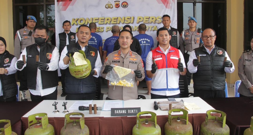 Polda Jabar Ungkap Bisnis Melawan Hukum Pemindahan Gas Elpiji Subsidi ke Non Subsidi di Purwakarta