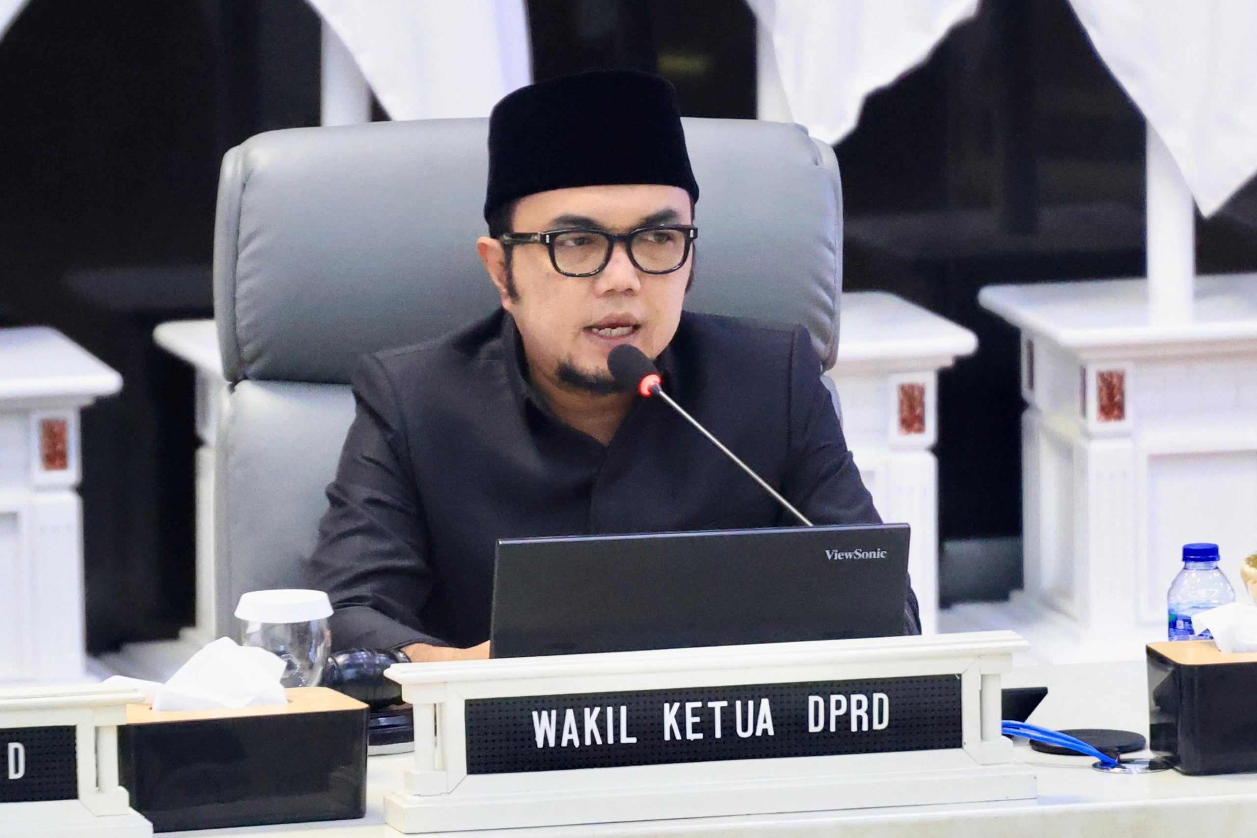 Wakil Ketua DPRD Jawa Barat Acep Jamaludin Pimpin Rapat Paripurna Rencana Kerja Tahun Sidang 2025/2026