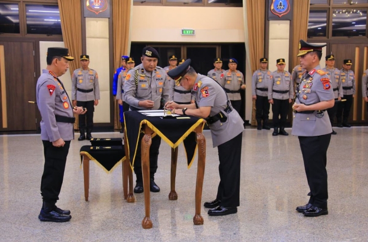 Bagaimana Aturan Polisi Aktif Duduki Jabatan Sipil Berdasarkan Undang-Undang?
