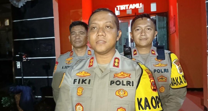 Kapolres Karawang Ungkap Kronologi Lengkap Insiden Pesawat Jatuh di Karawang