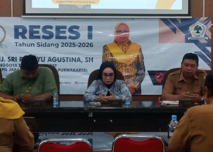 Reses Anggota DPRD Provinsi Jawa Barat Sri Rahayu Tampung Aspirasi Soal Kebutuhan Penguatan Kelurahan di Karawang Barat