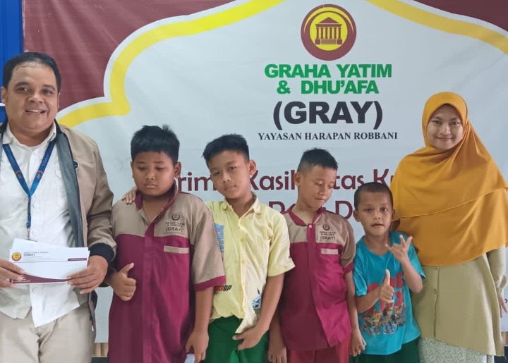 BRI KC Jakarta Warung Buncit Berbagi Kebahagiaan di Yayasan Harapan Robbani