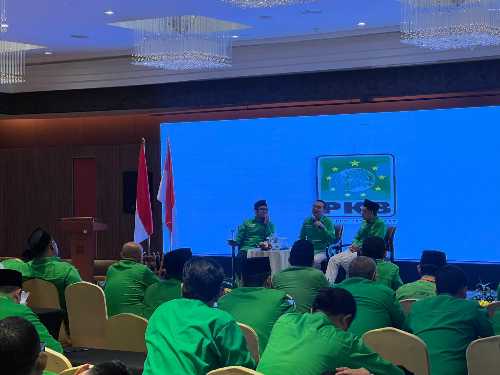 Sosialisasi Empat Pilar di Karawang, Syaiful Huda Ajak Relawan SFH Perkuat Karakter Kebangsaan