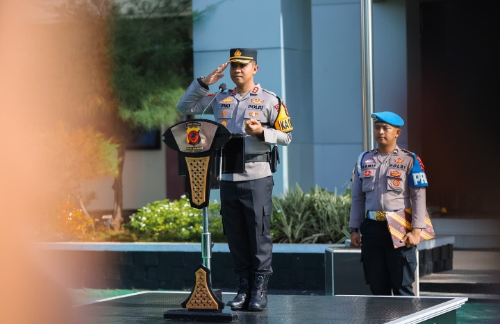 Polres Karawang Laksanakan Apel Gelar Pasukan Dalam Rangka PAM Pilkades 2025