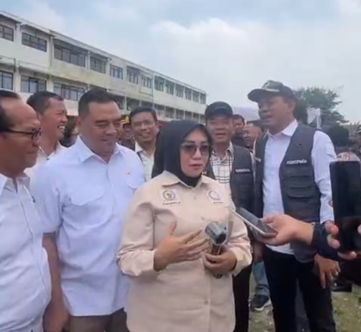 Komisi I DPRD Jabar, Tinjau Langsung Pelaksanaan Pilkades Berbasis E-Voting di Karawang