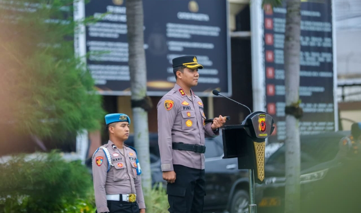 Kapolres Karawang Pimpin Apel Pengamanan Pergantian Malam Tahun Baru 2026