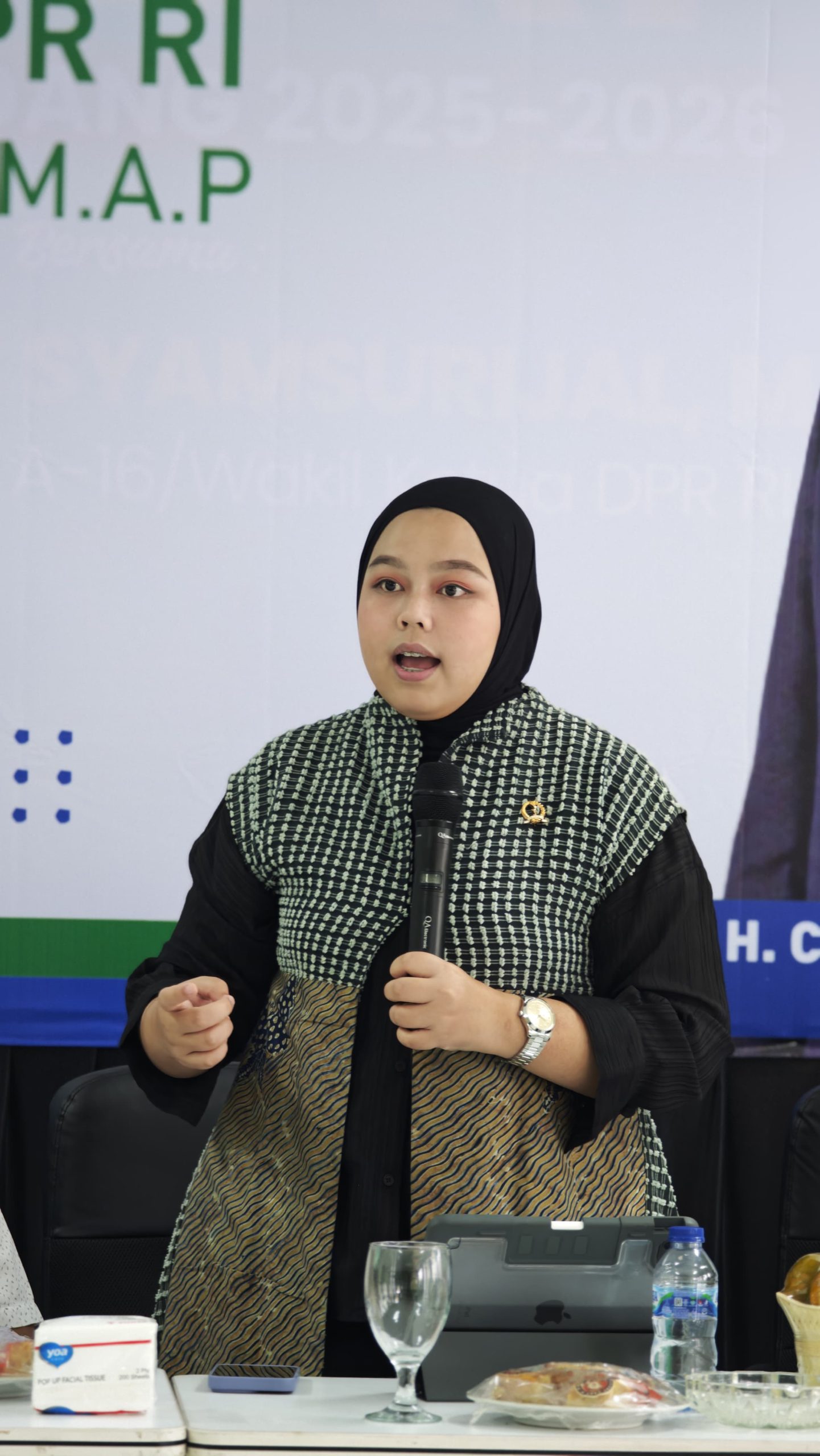 Humaira Ingatkan Bahaya Privilege dalam Narasi Jeda Sekolah dan Nikah Muda