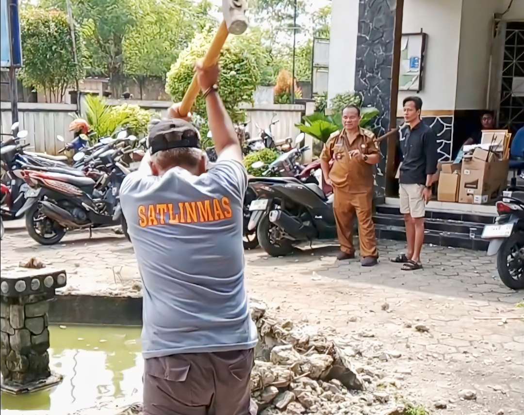 Warisan Busuk di Balai Desa, Kades Baru Cikampek Selatan ‘Disuguhi’ Kantor Kumuh dan Aset Raib