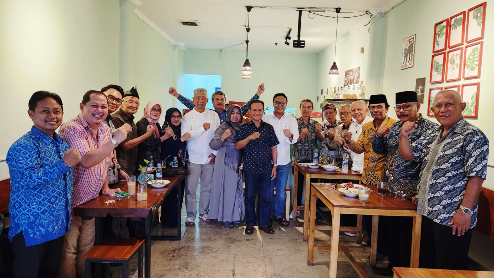 Doa Restu Mantan Ketua DPD Golkar Karawang Untuk Abdul Azis