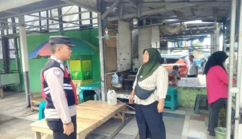 Polsek Banyusari Melaksanakan Sosialisasikan Bahaya TPPO