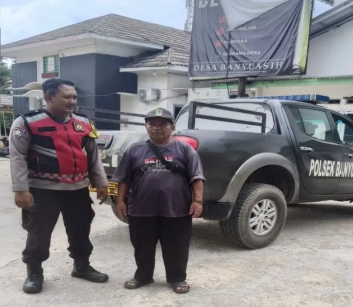 Prekat Polsek Banyusari Giat Patroli Jalan Raya Antisipasi Kejahatan