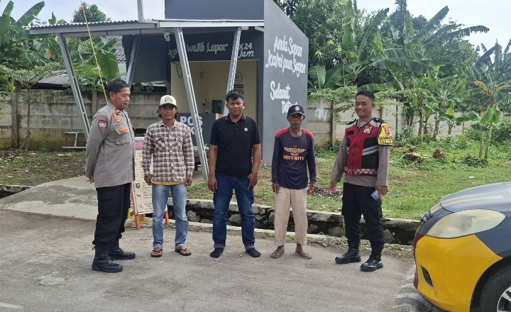 Patroli Siang Polsek Klari Sapa Warga, Intensifkan Pencegahan Tindak Kejahatan dan Premanisme