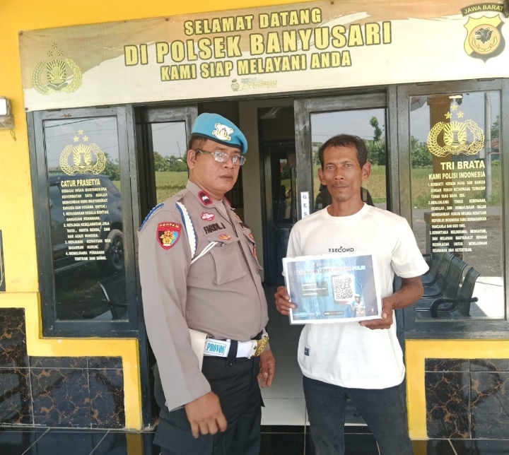 Polsek Banyusari Melaksanakan Sosialisasi QR Barcode ke Masyarakat Pengaduan Divisi Propam Polri Bidpropam Polda Jabar