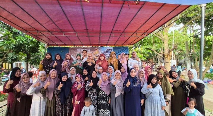 Sri Rahayu Edukasi Pencegahan Kasus Kekerasan Pada Perempuan dan Anak di Karawang