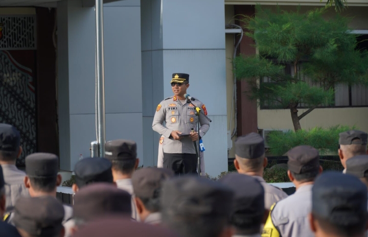 May Day 2026: Polres Karawang Pastikan Keberangkatan Buruh ke Monas dan DPR Berjalan Aman