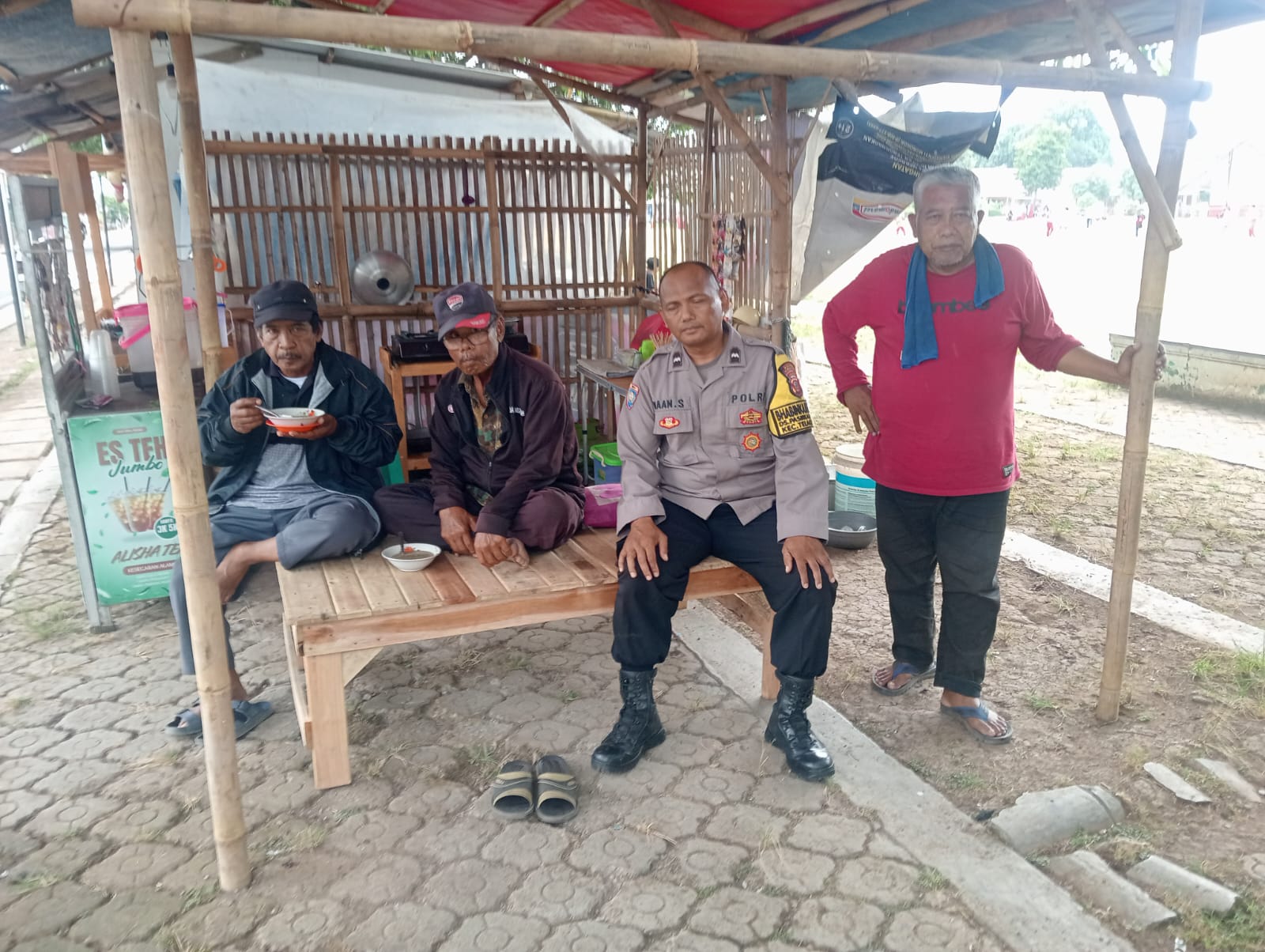 Bhabinkamtibmas Polsek Telagasari Himbau Warga Waspada Potensi Kenakalan Remaja