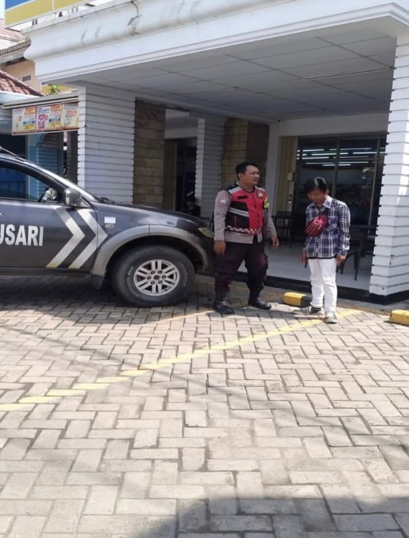 Prekat Polsek Banyusari Giat Patroli Jalan Raya Antisipasi Kejahatan
