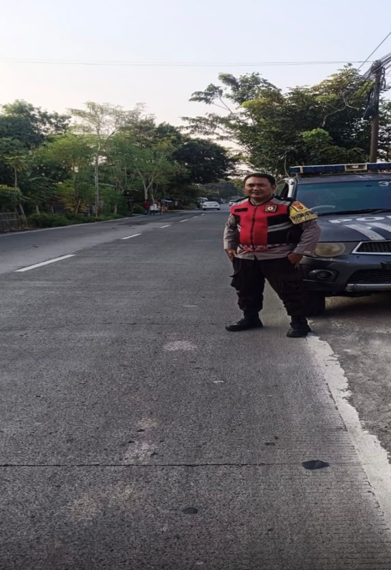 Prekat Polsek Banyusari Giat Patroli Jalan Raya Antisipasi Kejahatan