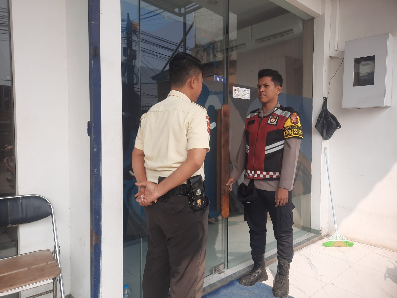 Personil Polsek Telagasari Lakukan Patroli di Objek Vital Antisipasi Gangguan Kamtibmas