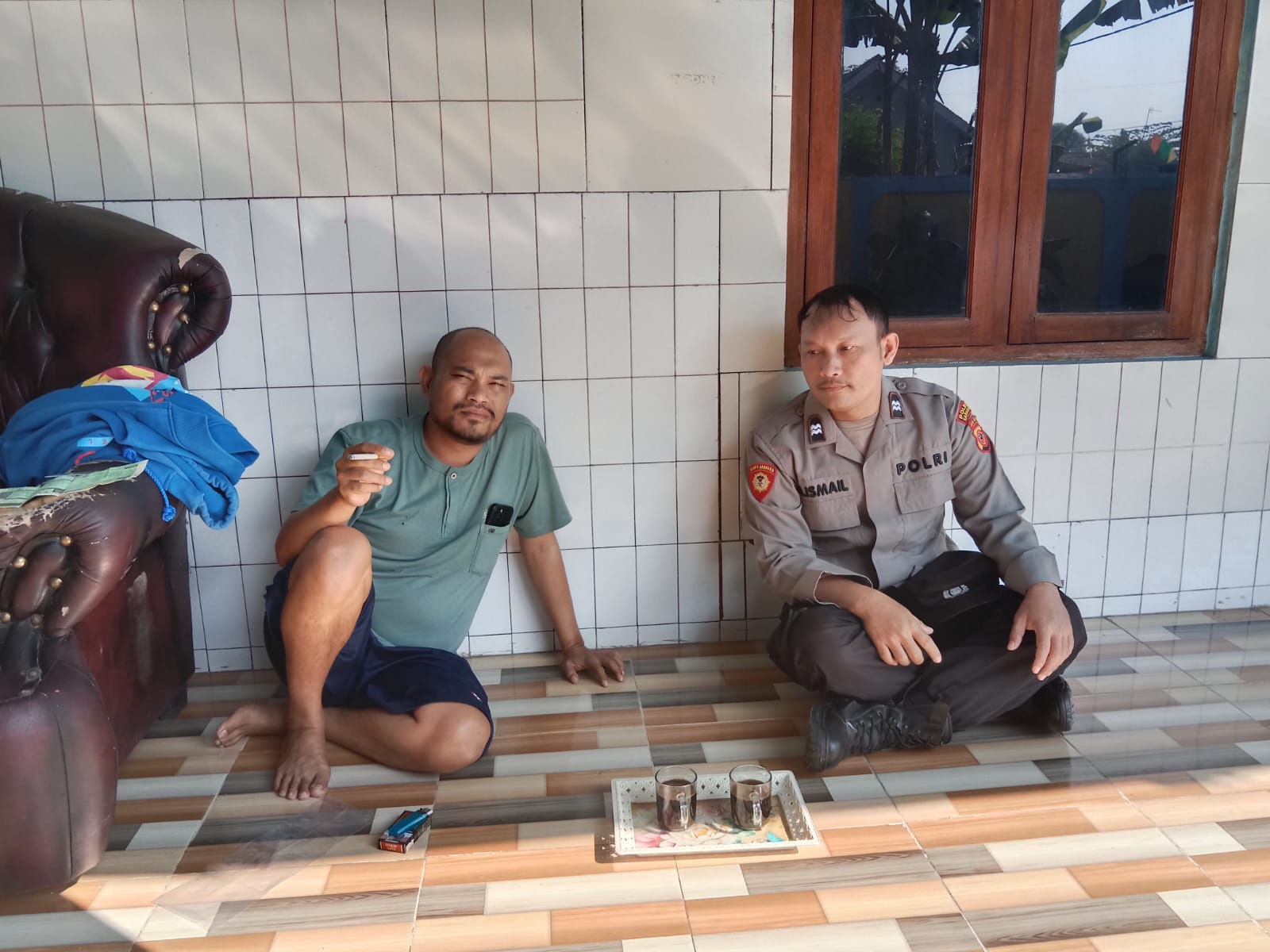 Bhabinkamtibmas Polsek Telagasari Bersama Babinsa Sambangi Warga dan Himbau Waspadai Potensi Gukamtibmas