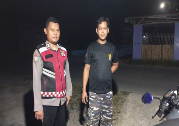Prekat Polsek Banyusari Giat Patroli Jalan Raya Antisipasi Kejahatan