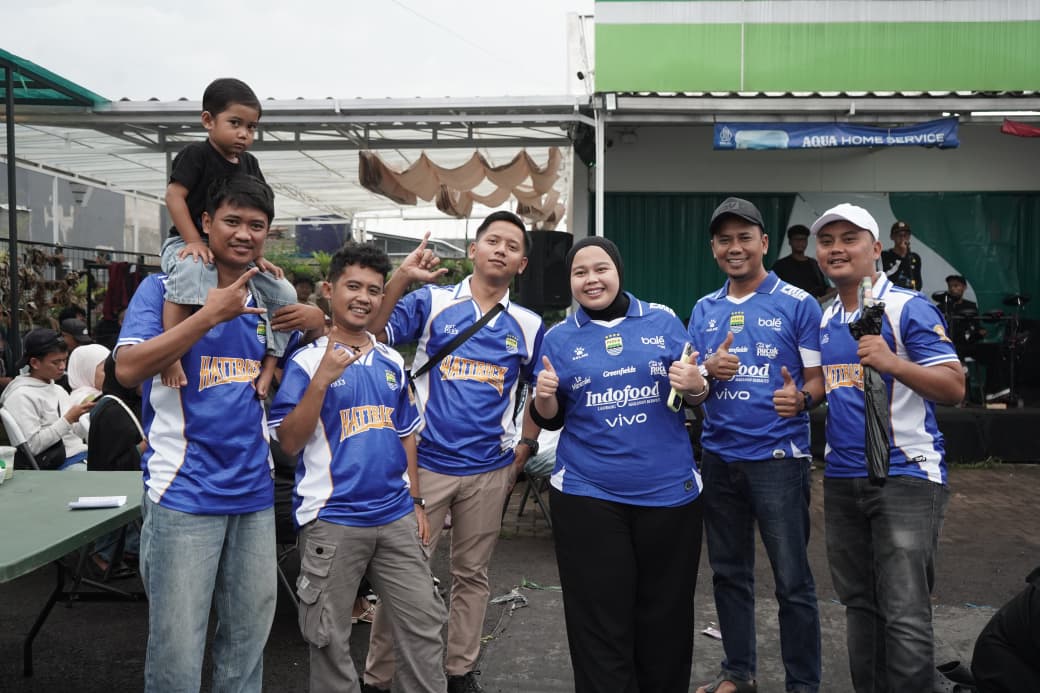 Humaira Ucapkan Selamat kepada Persib Bandung dalam Nobar Mapag Juara