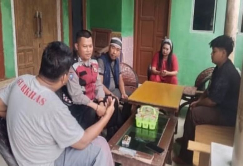 Polsek Banyusari Melaksanakan Sosialisasikan Bahaya TPPO