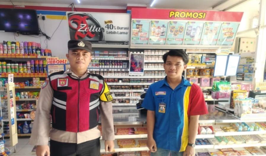Giat Patroli Perekat Supermarket Indomaret Gempol Guna Antisipasi Kejahatan