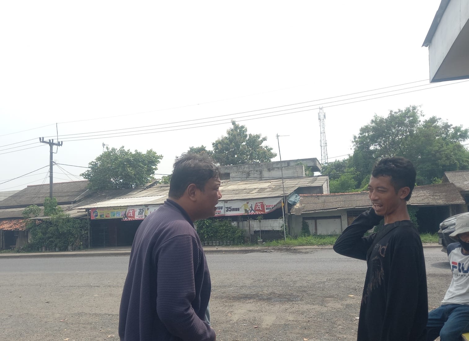 Polsek Jatisari Antisipasi C3 Lakukan Patroli Kring Serse Sasaran Parkiran Cikalong