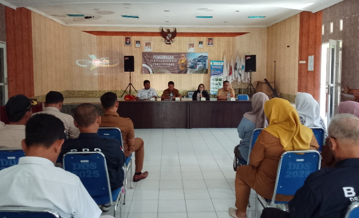 Kolaborasi Anggota DPRD Jabar Sri Rahayu Bersama Dinas DPMD, Kembali Sosialisasikan Pilkades Berbasis Digital di Desa Curug