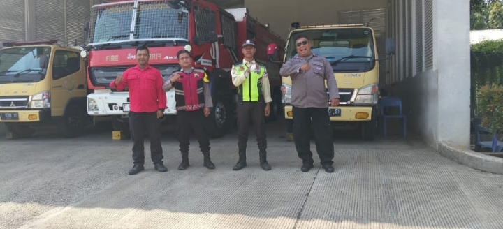 Polsek Telukjambe Barat Laksanakan Patroli Siang, Wujudkan Rasa Aman di Wilayah Hukum