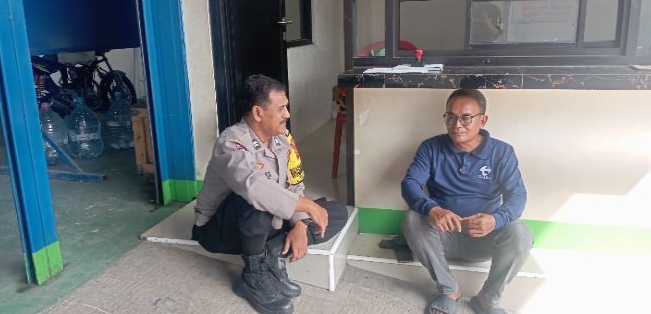 Bhabinkamtibmas Polsek Telukjambe Barat Himbau Warga Peduli dan Berperan Aktif Jaga Kamtibmas