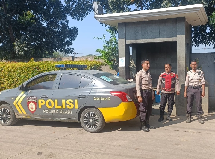 Polsek Klari Laksanakan Patroli Siang, Wujudkan Rasa Aman di Wilayah Hukum