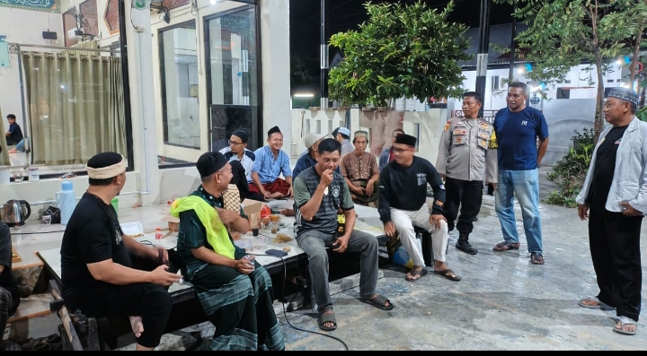 Bhabinkamtibmas Desa Cibalongsari Ingatkan Orang Tua Awasi Pergaulan Anak