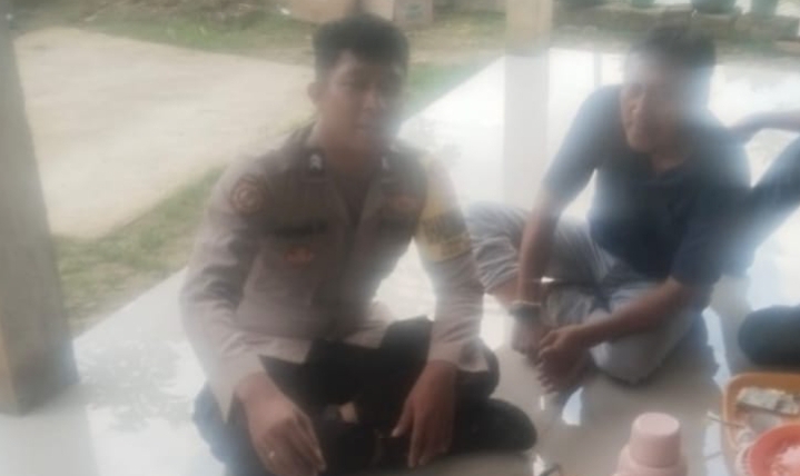 Bhabinkamtibmas Desa Pacing Koordinasi Kamtibmas Bersama Warga