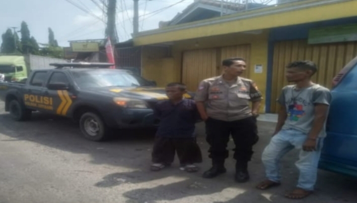 Polsek Jatisari Melaksanakan Patroli Perekat Antisipasi Gukamtibmas Siang Hari
