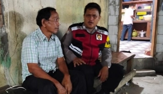 Pastikan Di Wilayah Tidak Ada Korban TPPO, Personil Polsek Telukjambe Barat Edukasi Pencegahannya