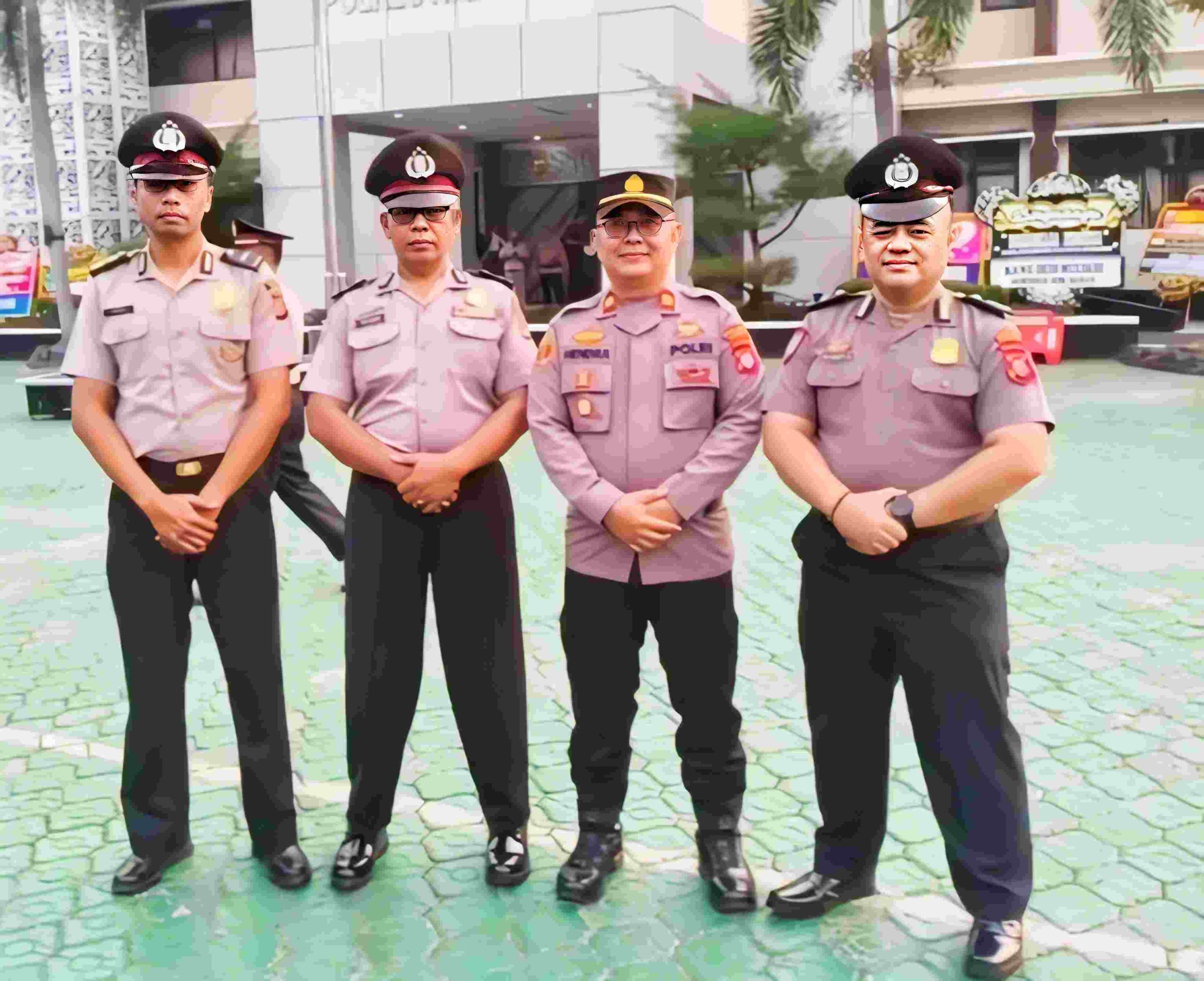 Tiga Personil Polsek Kotabaru Resmi Sandang Pangkat Baru, Kapolsek Ingatkan Soal Amanah dan Tanggung Jawab