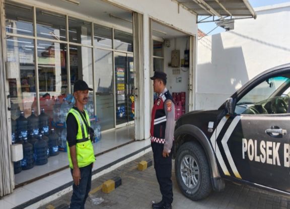 Prekat Polsek Banyusari Giat Patroli Jalan Raya Antisipasi Kejahatan
