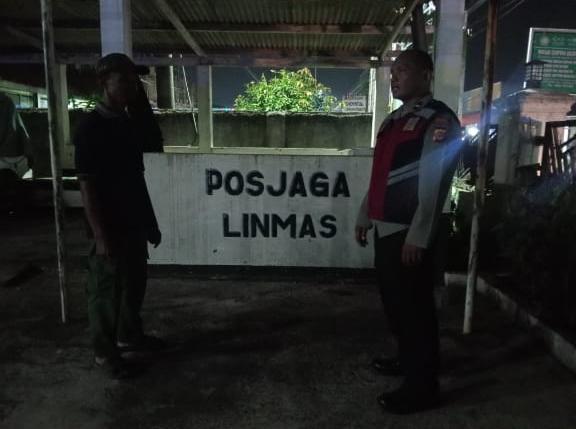 Bhabinkamtibmas Polsek Telagasari Sigap Jaga Kondusifitas Malam Bersama Warga Binaan