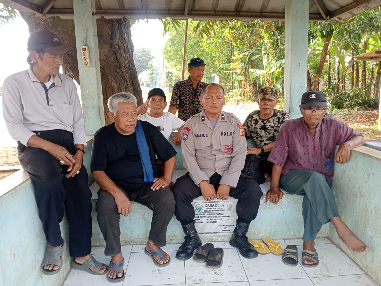 Bhabinkamtibmas Polsek Telagasari Ingatkan Warga Waspada TPPO