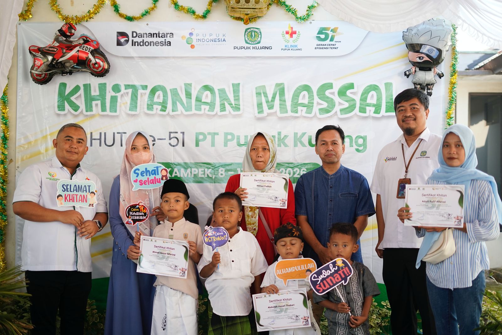 HUT ke-51, Pupuk Kujang Khitan Gratis 510 Anak